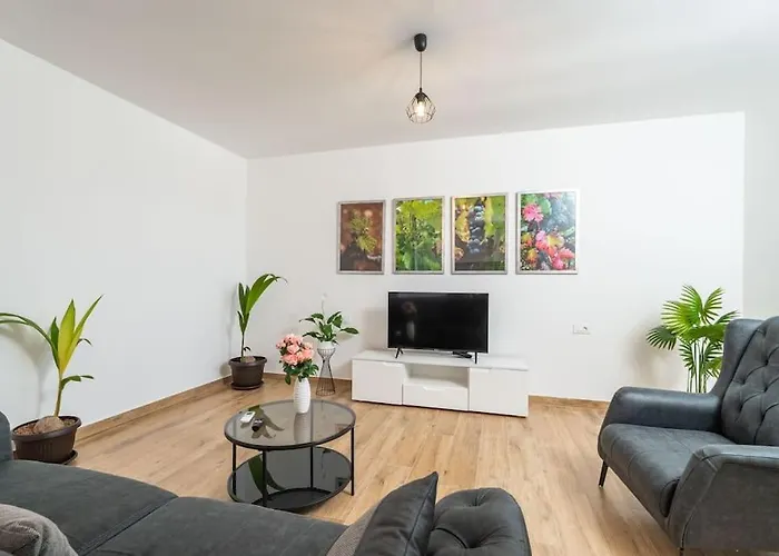 Apartment Nature
